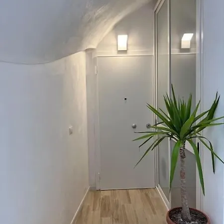Mediterranean House バーリ